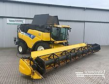 New Holland CR 9090