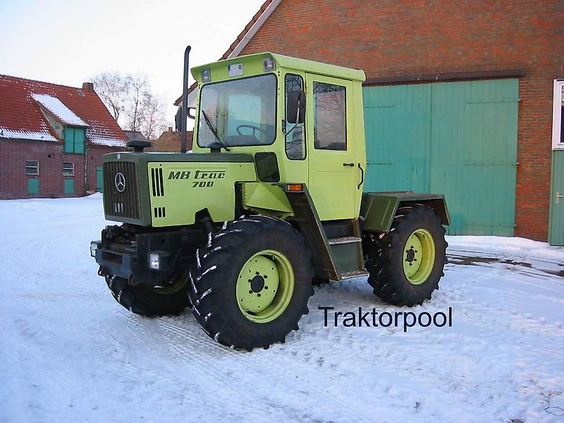 [Bild: Mercedes-Benz-700-856521.jpg?]