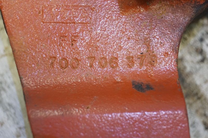 Hesston 4900 (Spare part/Reservedel/Ersatzteil)