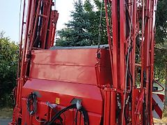 Rauch Kuhn AERO 2224 Pneumatikstreuer Rauch Aero 2224 Exaktstreuer 24 m mit 16 Verteilköpfen Steuerung Quantron L & Rauch TS4-6 Bedienterminal als Steuereinheit mit Teilbreitenschaltung 4 fach