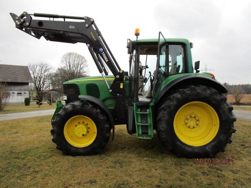 John Deere 6920