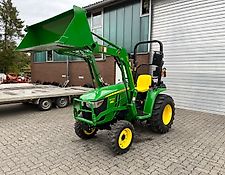 John Deere 3025 E