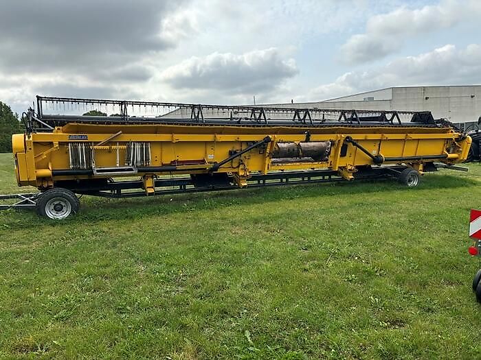 New Holland VARIFEED 12,5 M HD