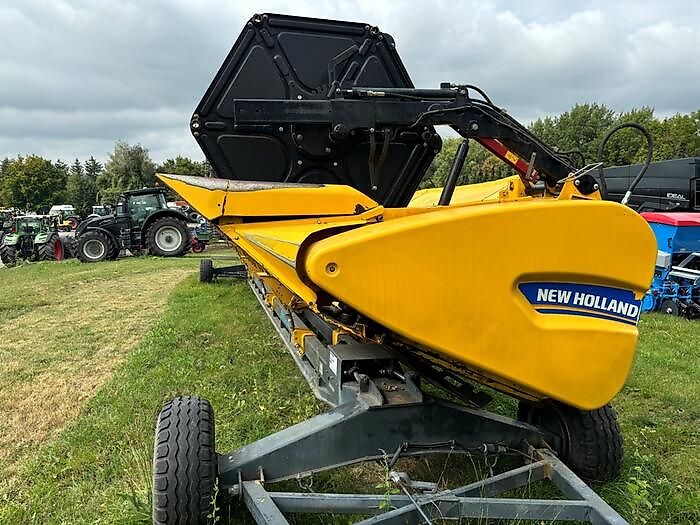 New Holland VARIFEED 12,5 M HD