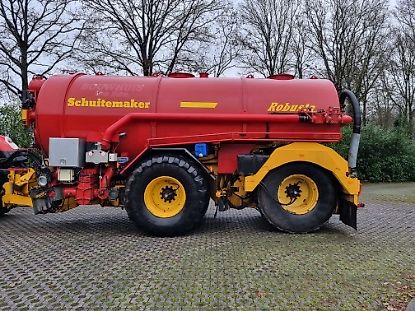 Schuitemaker Robusta 240