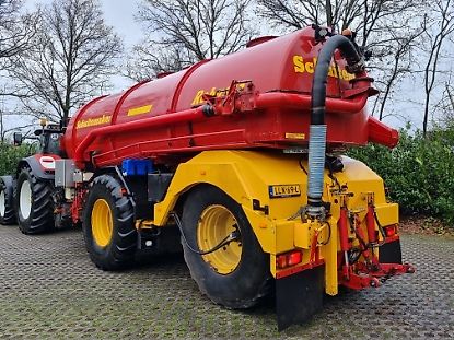 Schuitemaker Robusta 240