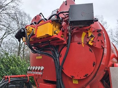 Schuitemaker Robusta 240