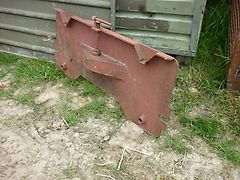 Mercedes-Benz Anbauplsatte für Unimog