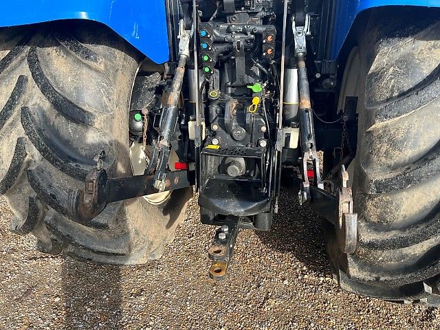 New Holland T6.180 DYNAMIC COM.