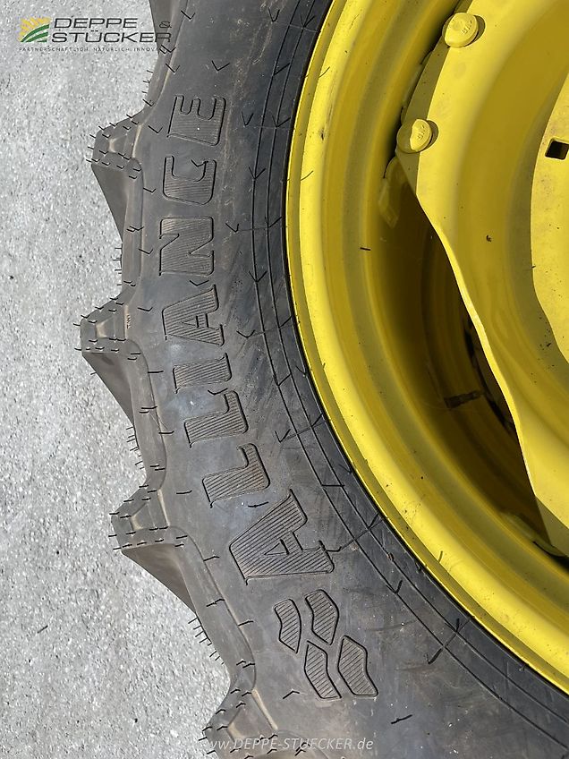 Alliance 340/85 R28 Farmpro II