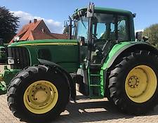 John Deere 6820 Allrad Traktor