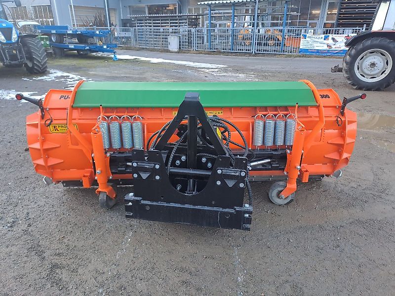 Pronar Schneepflug PU 3300