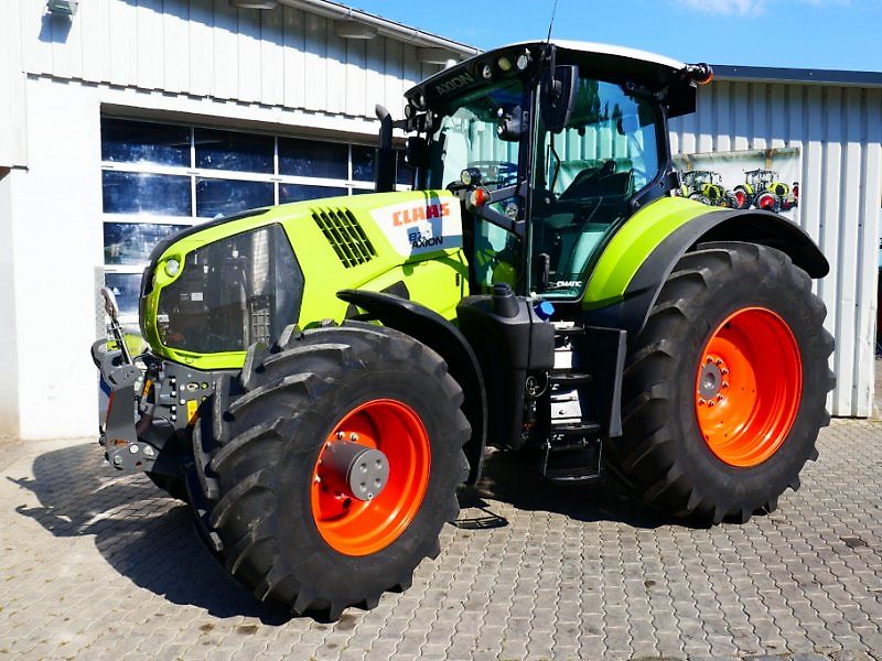 Claas Axion 870