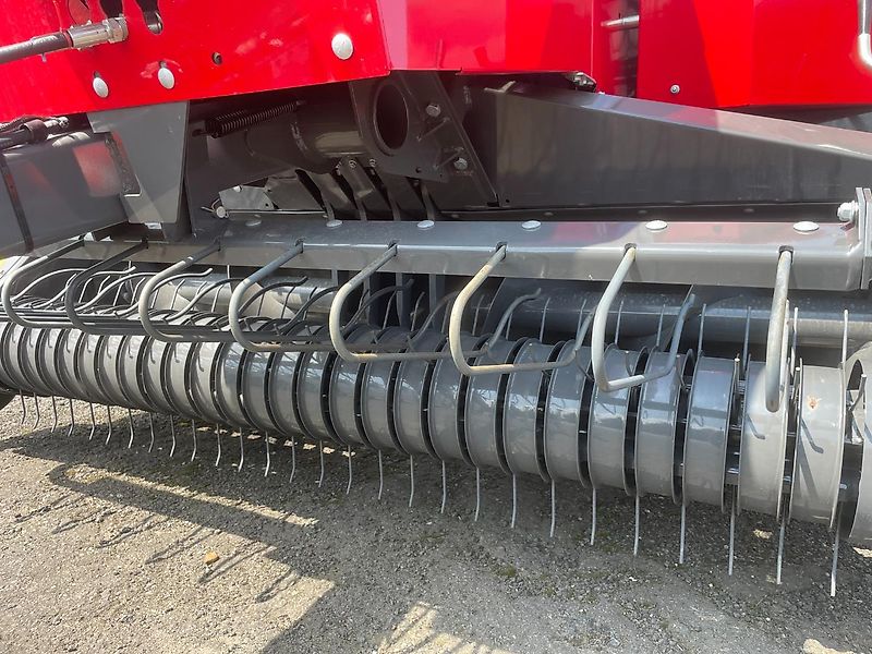 Massey Ferguson 1840 HD