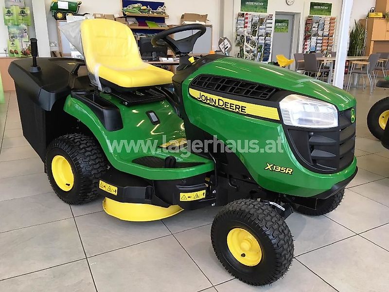 John Deere X135R AUSSTELLUNGSMASCHINE Rasenmäher/Aufsitzrasenmäher