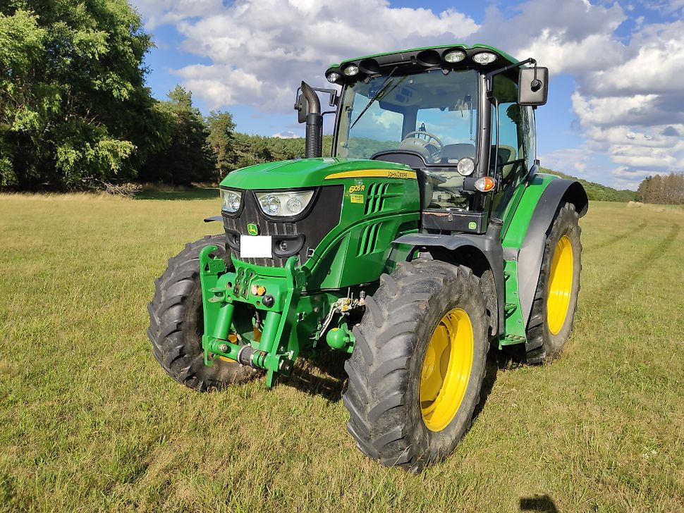 John Deere 6105R