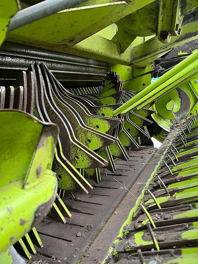 Claas ROLLANT 255 RC UNIWRAP