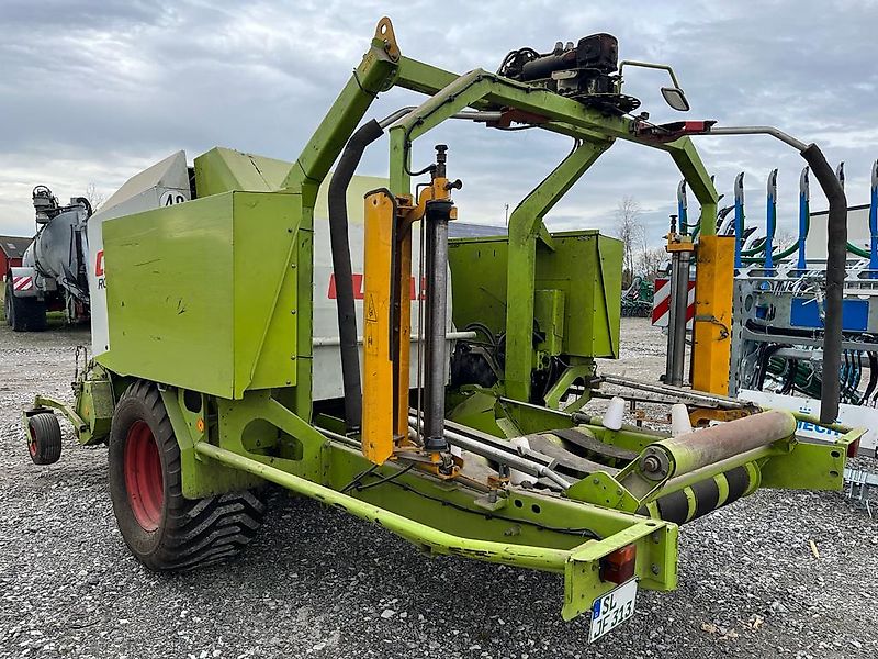 Claas ROLLANT 255 RC UNIWRAP