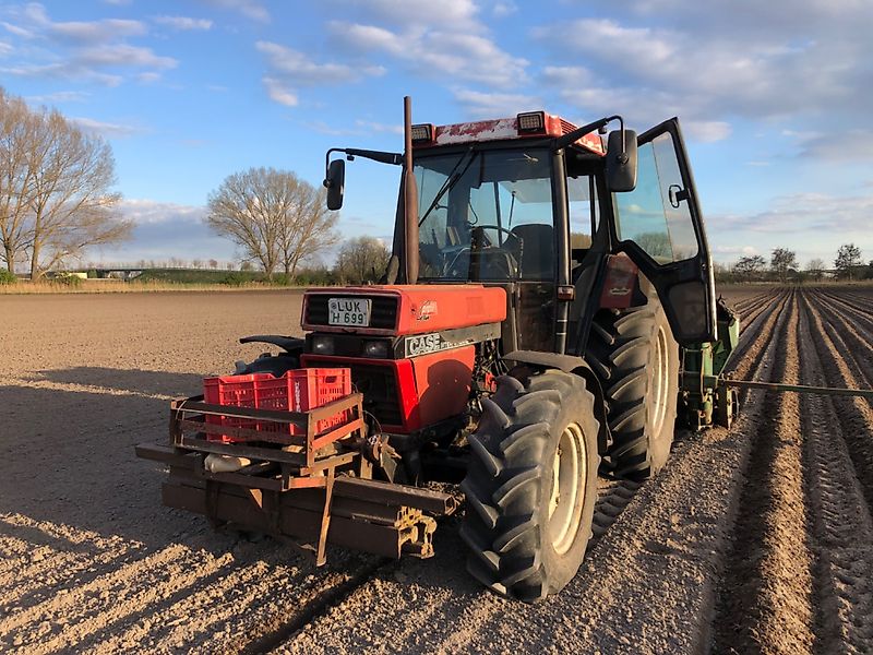 Case IH 844 XL