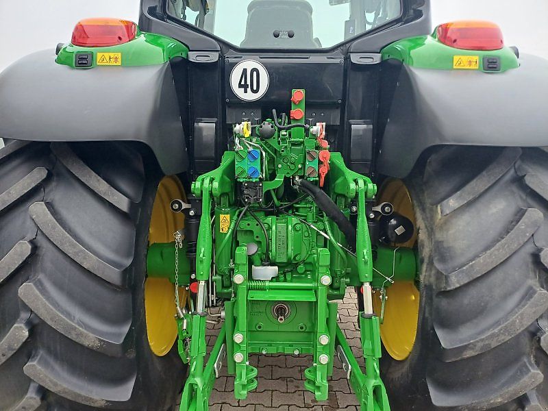 John Deere 6155M