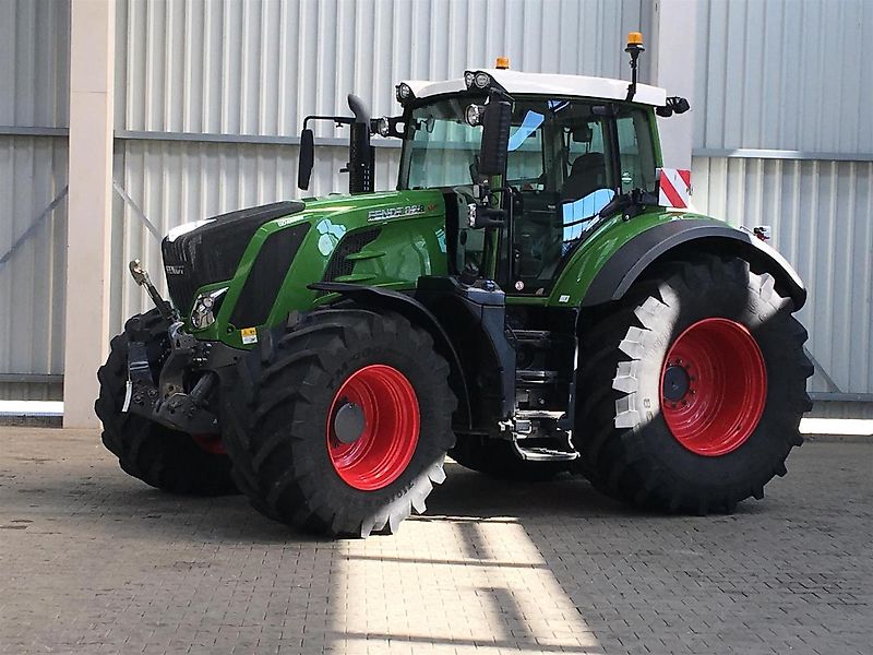 Fendt 828 S4