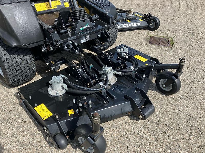 Jacobsen HR700