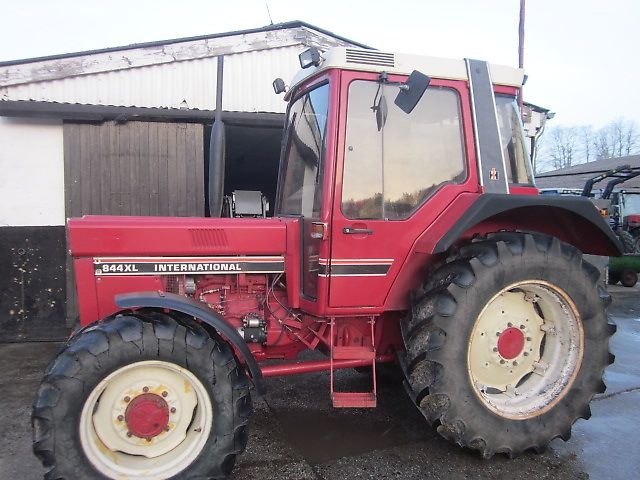 IHC 844 XL