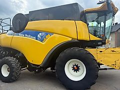 New Holland CR9080