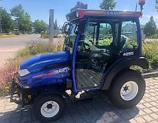 Iseki TH 4295