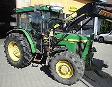 John Deere 5500