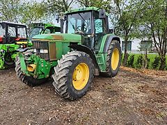 John Deere 6900