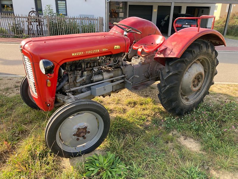 Massey Ferguson 35