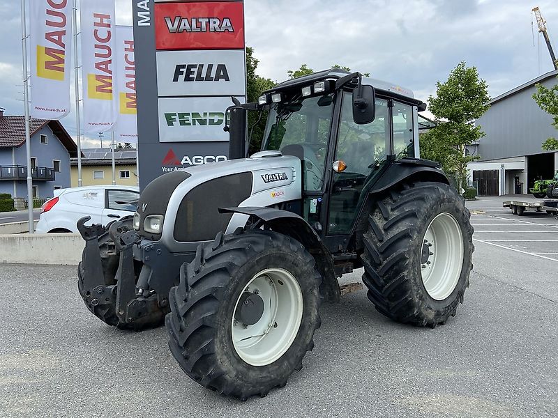 Valtra A93