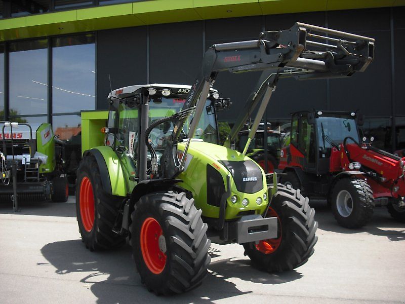 Claas Axos 310