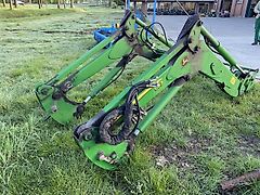 John Deere 683