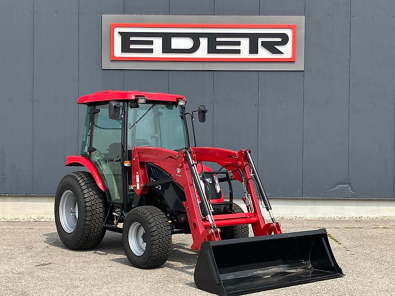 TYM T555 SH mit Frontlader