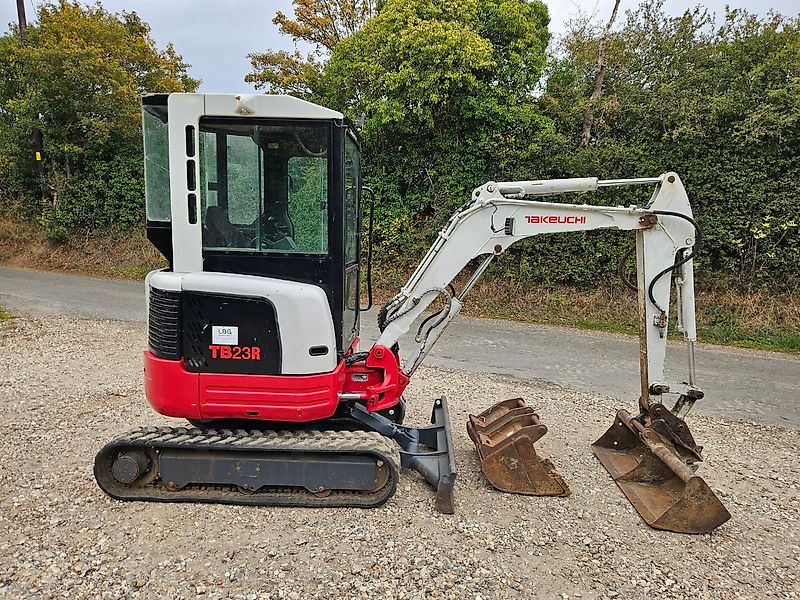 Takeuchi TB23R