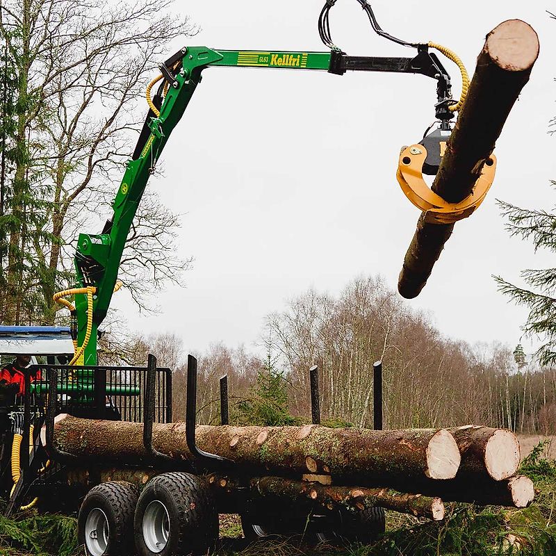 Kellfri Forstkran Holzgreifer Greiferlader 6,3 m Forstgreifer Rückezange Ladekran Kat 2