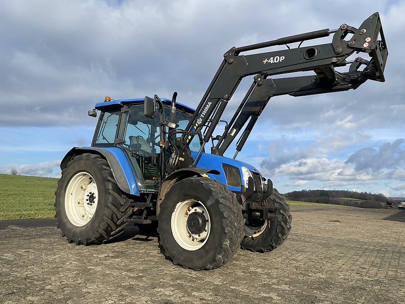 New Holland TL100A