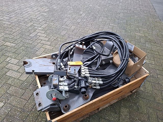 Massey Ferguson AANBOUWDELEN MF 7618