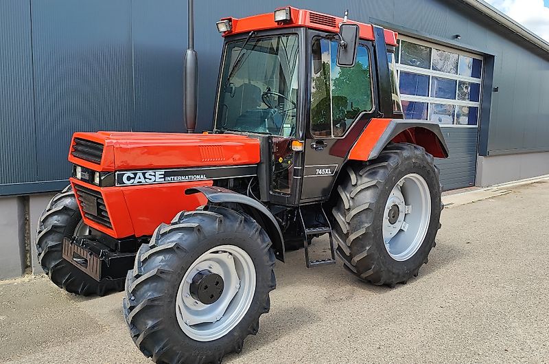 Case IH 745XL