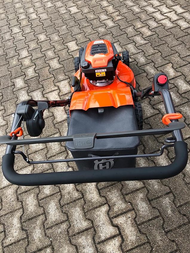 Husqvarna Benzinrasenmäher LC 353VE