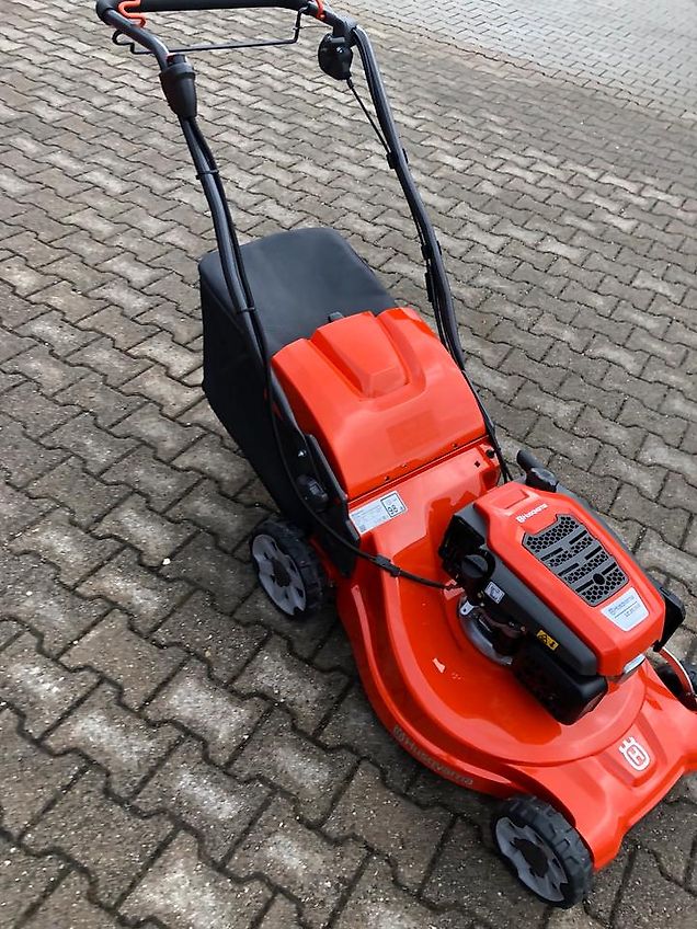 Husqvarna Benzinrasenmäher LC 353VE