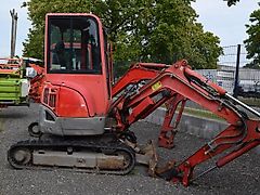 Yanmar VIO 25 - 4