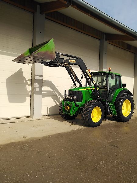 John Deere 6920S