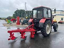 Belarus MTS 820 + 3 Schar Beetpflug traktorpool Angebot