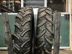 2 Kleber Super 3 270/95R36 137B