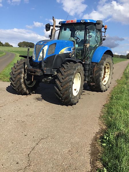 New Holland T6030