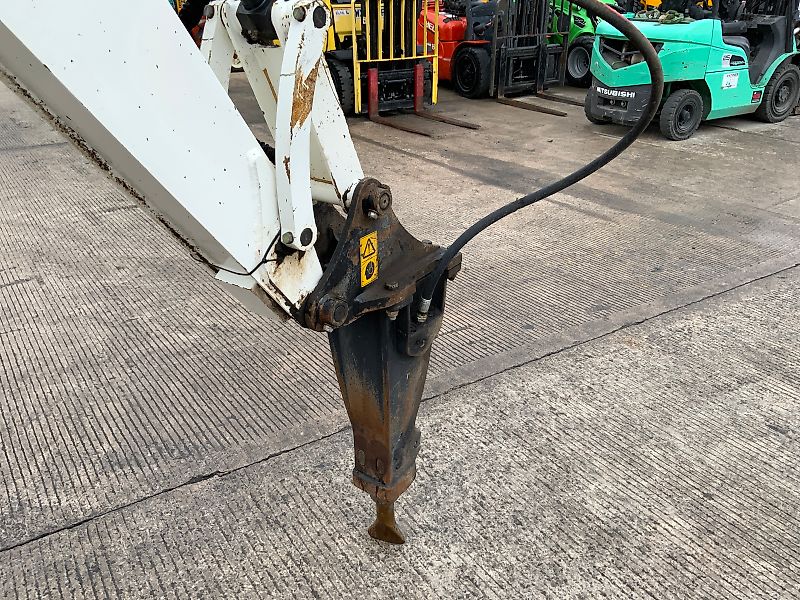 JCB 3CX Compact Wheeled Digger (ST24254)