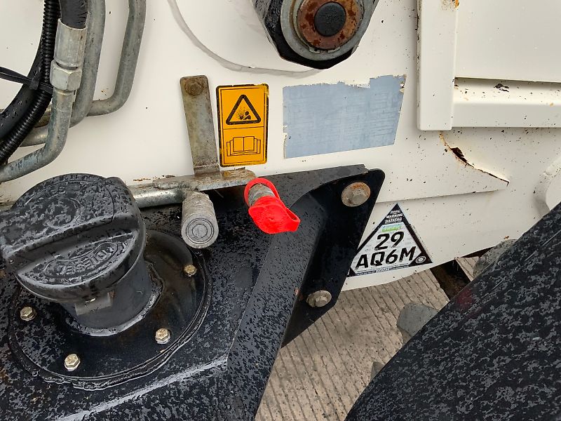 JCB 3CX Compact Wheeled Digger (ST24254)